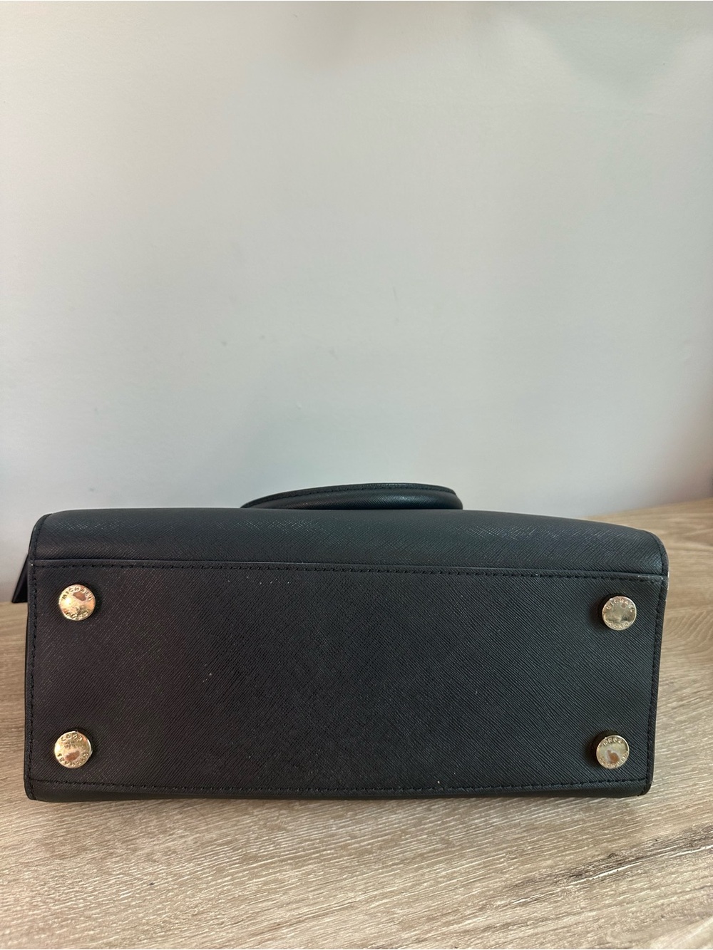 Michael Kors Black Selma Medium Saffiano Leather Satchel - Picture 4 of 4